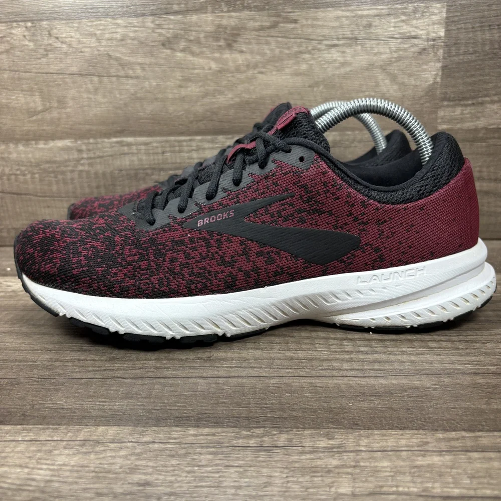 Brooks Launch 6 Red Black Mens US Size 9.5 EUR 43 1102971D617 Running Shoes